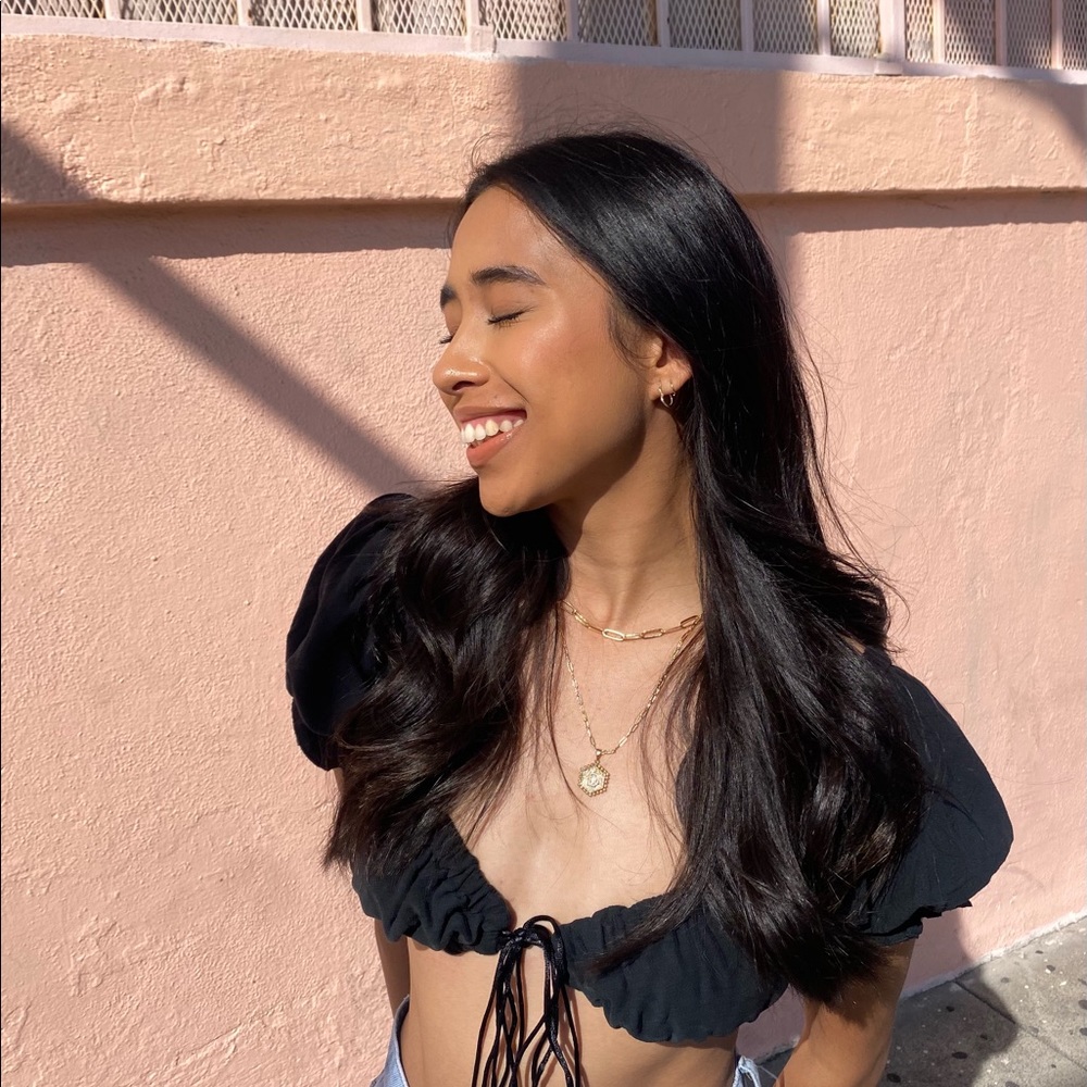 Meet your Posher, Deven